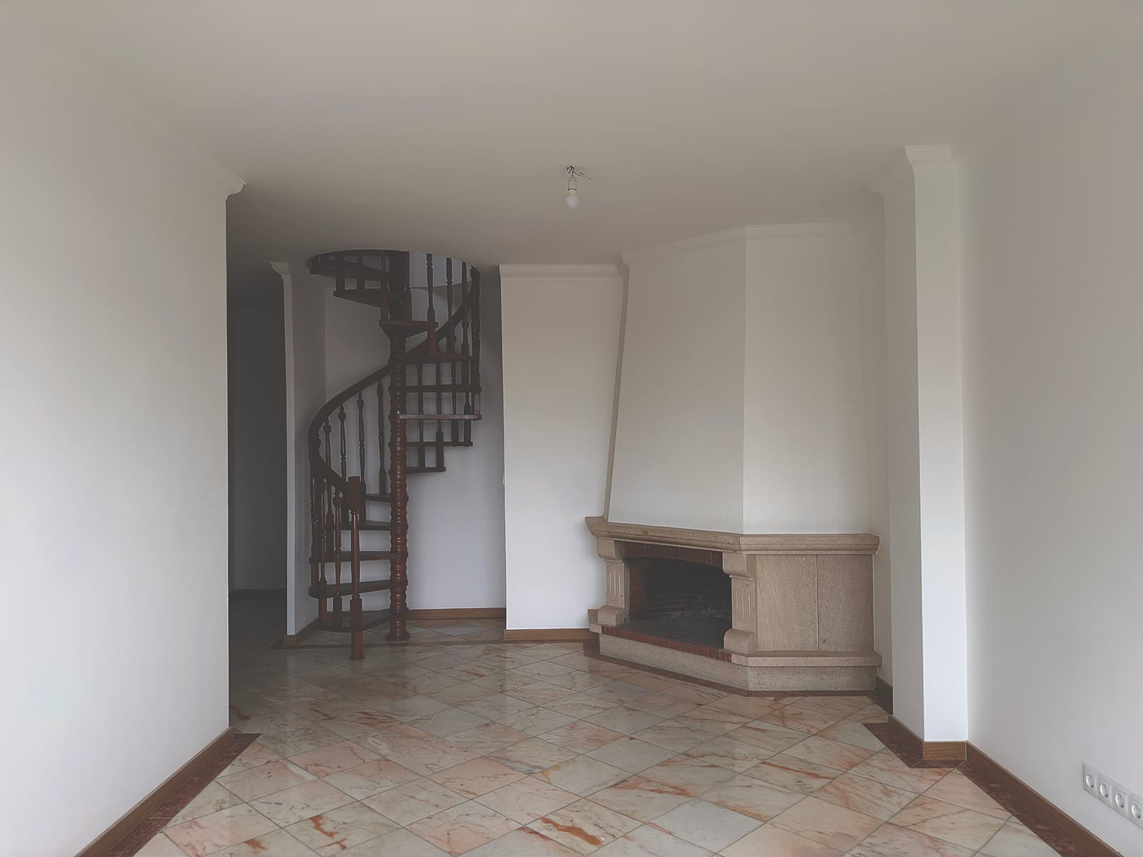 Apartamento MF - Rua Frei Tomé de Jesus, Coimbra